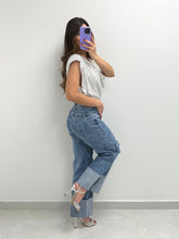 Load image into Gallery viewer, Vintage Jean
